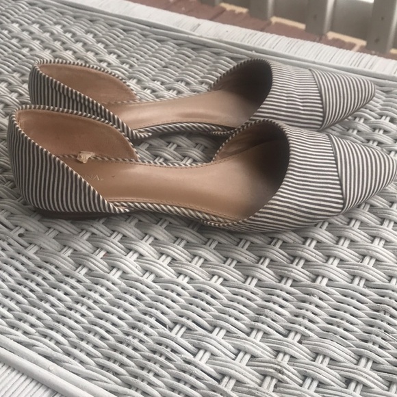 Merona brand size 9 slip on pointed toe flats - Picture 2 of 4